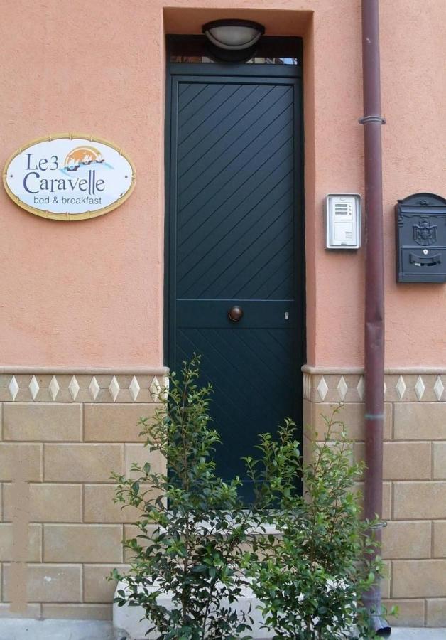 לינה וארוחת בוקר טראביה Le Tre Caravelle מראה חיצוני תמונה